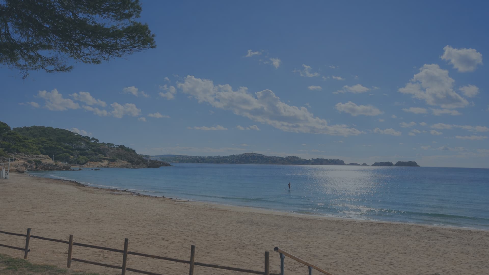 Blick auf den Hauptstrand von Paguera